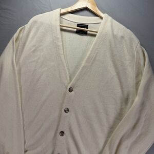 True Vintage Grandpa Cardigan Sweater Mens Medium White JC Penny Towncraft 80s
